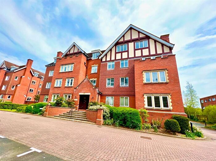 2 Bedroom Flat To Rent In Aragon House, Warwick Road, Coventry, CV3