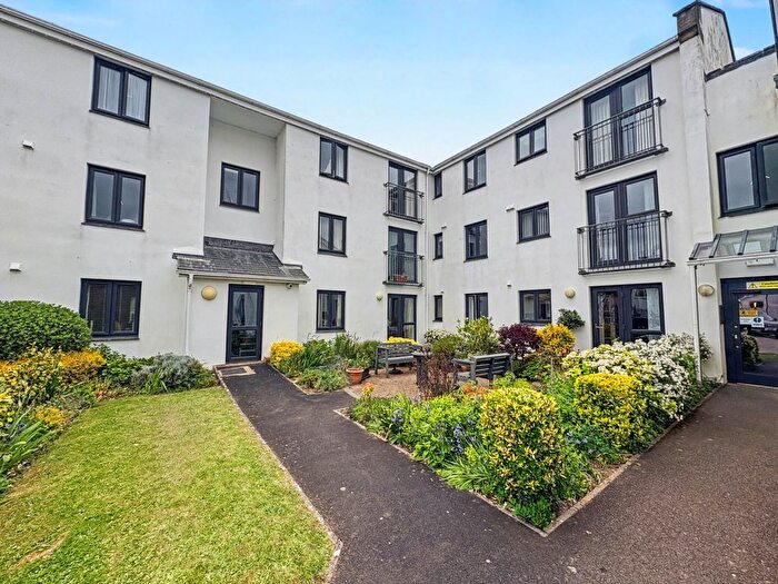 1 Bedroom Flat For Sale In Highbridge Court, Plymouth, PL7