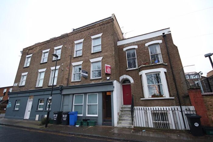 1 Bedroom Flat To Rent In Lough Road, Islington, N7