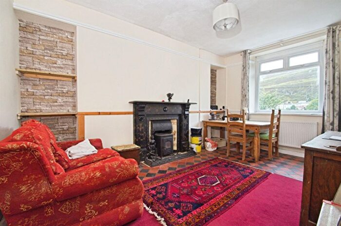 3 Bedroom Detached House For Sale In Glyn Street, Ogmore Vale, Bridgend, CF32