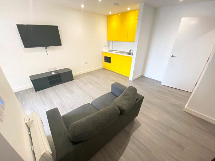 Studio To Rent In Priestley Street, Sheffield, S2