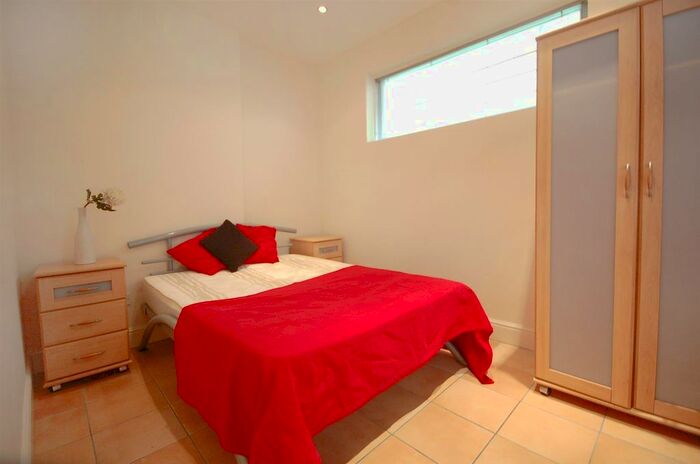 1 Bedroom Flat To Rent In Collingham Place, Kensington, SW5