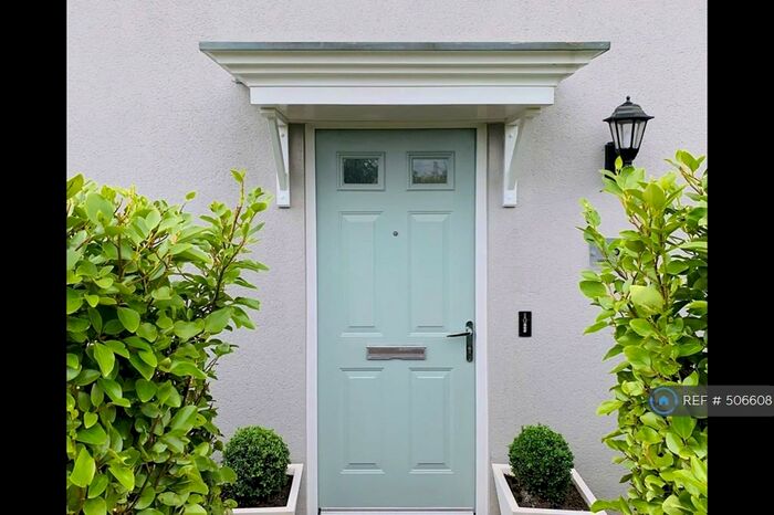 4 Bedroom Detached House To Rent In Sarnia Close, Peacehaven, BN10