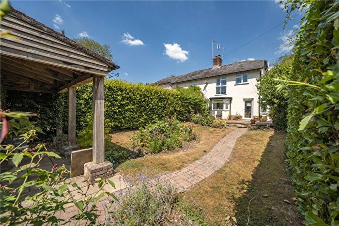 3 Bedroom Semi-Detached House For Sale In Marsh Court, Stockbridge, Hampshire, SO20