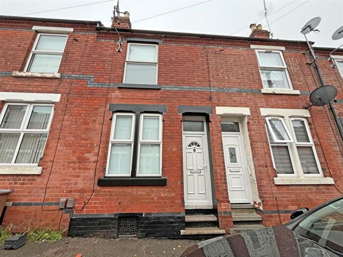 2 Bedroom Terraced House To Rent In Ewart Road, Nottingham, NG7
