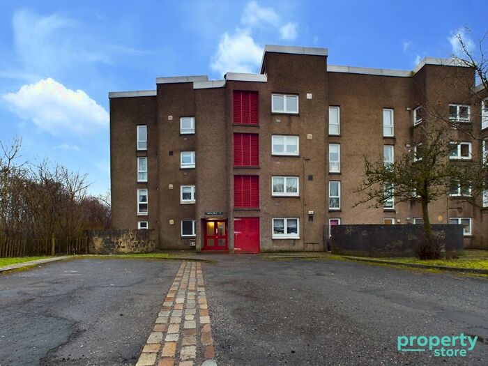 3 Bedroom Flat To Rent In Ivanhoe Road, Cumbernauld, North Lanarkshire, G67