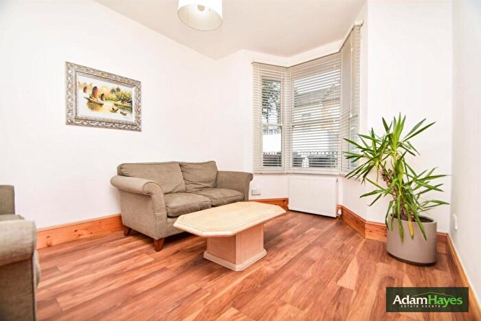 3 Bedroom Terraced House To Rent In Hornsey Park Road, Hornsey, N8