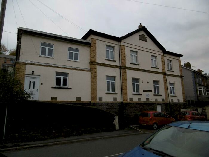 1 Bedroom House To Rent In Caerphilly Road, Senghenydd, Caerphilly, CF83