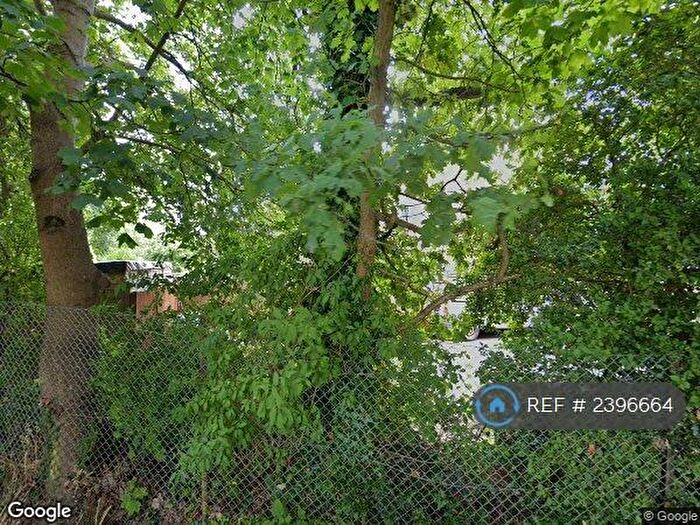 3 Bedroom End Of Terrace House To Rent In Hanbury Way, Camberley, GU15