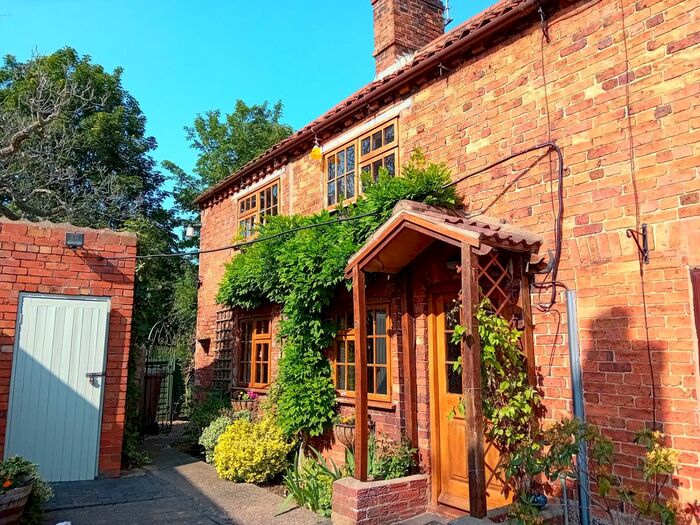 2 Bedroom Property To Rent In Holdingham, Sleaford, NG34