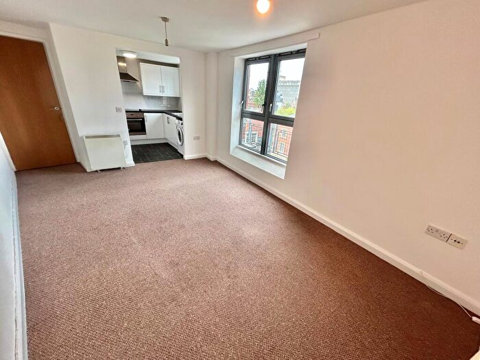 1 Bedroom Apartment To Rent In Mansfield Road, Nottingham, NG1
