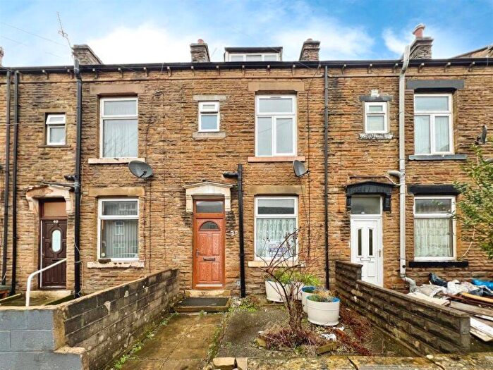 3 Bedroom Terraced House For Sale In Maidstone Street, Bradford, BD3