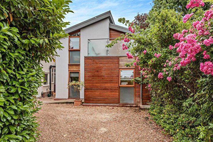 3 Bedroom Detached House To Rent In Glebe Road, Cambridge, Cambridgeshire, CB1