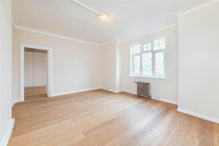 2 Bedroom Flat To Rent In Gilling Court, Belsize Grove, NW3