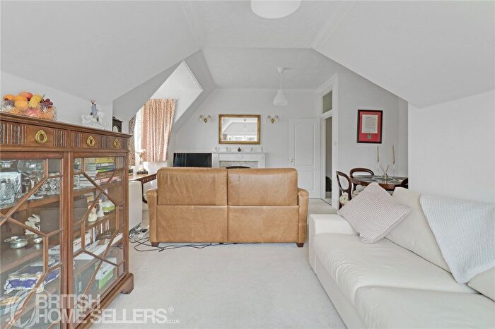 1 Bedroom Flat For Sale In Castle Malwood Lodge, Minstead, Lyndhurst, Hampshire, SO43