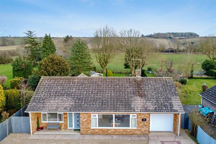 3 Bedroom Detached Bungalow For Sale In Beck Street, Welbourn, LN5