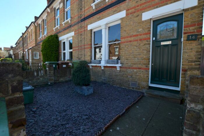 2 Bedroom End Of Terrace House To Rent In Shirley Road Sidcup, DA15