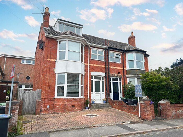 4 Bedroom Semi-Detached House For Sale In Newstead Road, Weymouth, DT4
