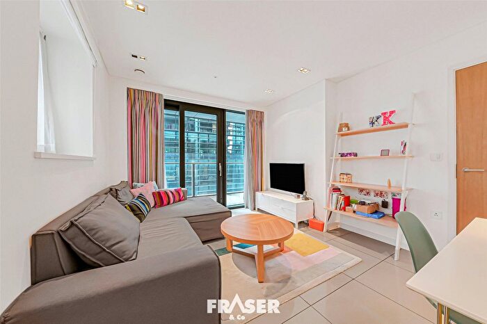 2 Bedroom Flat For Sale In Triton Building, NW1