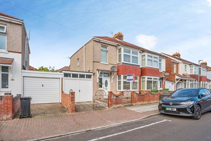 3 Bedroom Semi-Detached House For Sale In Paignton Avenue, Portsmouth, Hampshire, PO3