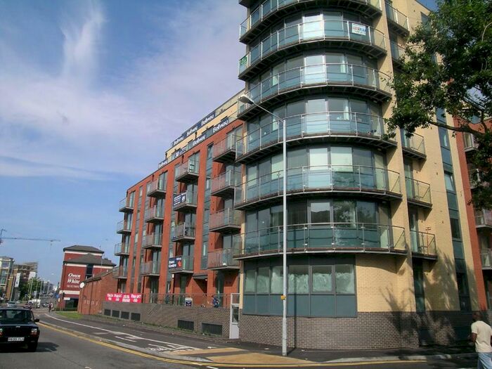 1 Bedroom Flat To Rent In Bath Road, Slough, SL1