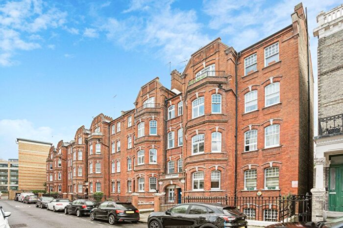 3 Bedroom Flat To Rent In Stanwick Mansions, Stanwick Road, W14