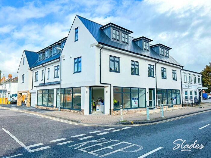 1 Bedroom Apartment To Rent In Lymington Road, Highcliffe, Christchurch, BH23