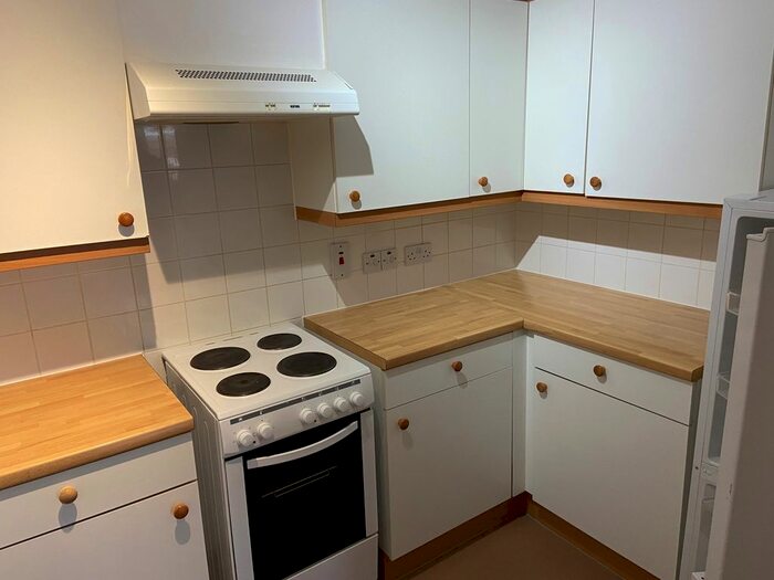 1 Bedroom Flat To Rent In Shenley Road, Borehamwood WD6