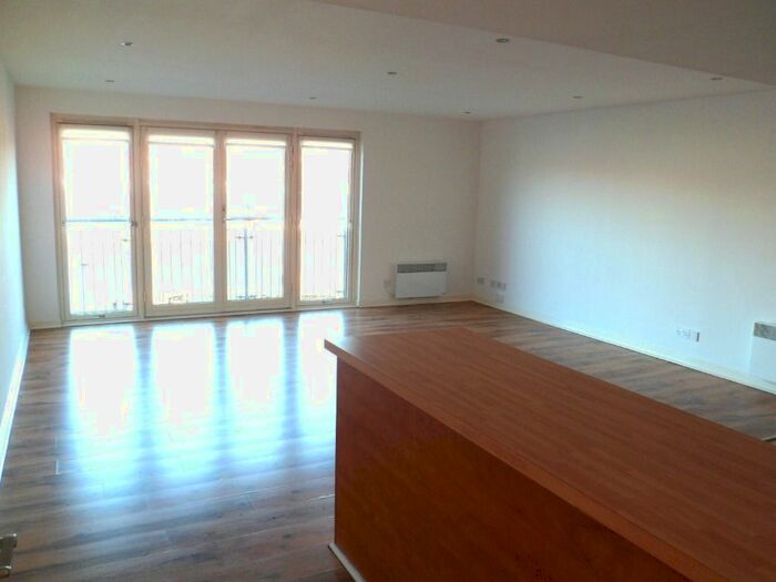 2 Bedroom Flat To Rent In South Victoria Dock Road, City Quay, Dundee, DD1