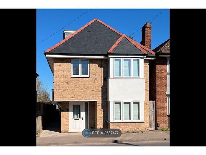 2 Bedroom Flat To Rent In City View Lodge, Cambridge, CB4