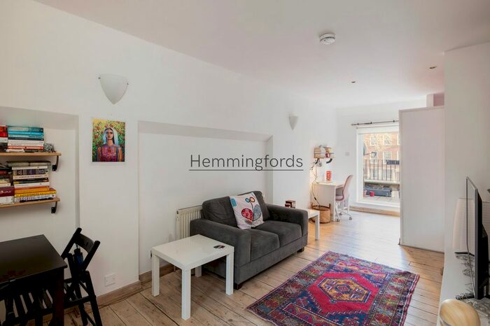 1 Bedroom Flat To Rent In Vauxhall Bridge Road, Victoria, SW1V