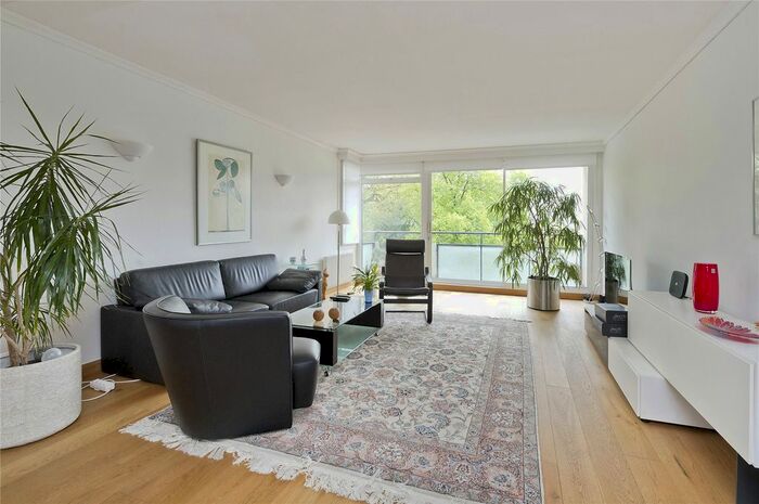 3 Bedroom Flat To Rent In Sussex Square, London, W2