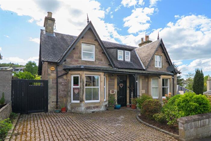 4 Bedroom Semi-Detached House For Sale In Moncreiffe Terrace, Perth, PH2