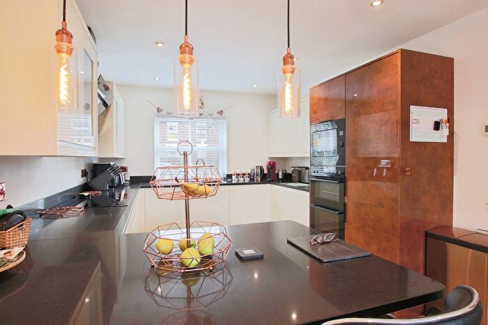 4 Bedroom Detached House For Sale In Church Street, Burton Pidsea, Hull, HU12