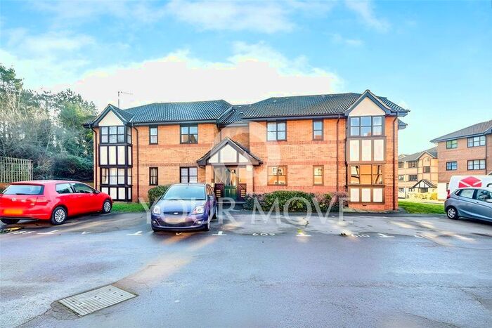 2 Bedroom Flat To Rent In Pickering Court, Osbourne Road, Dartford, Kent, DA2