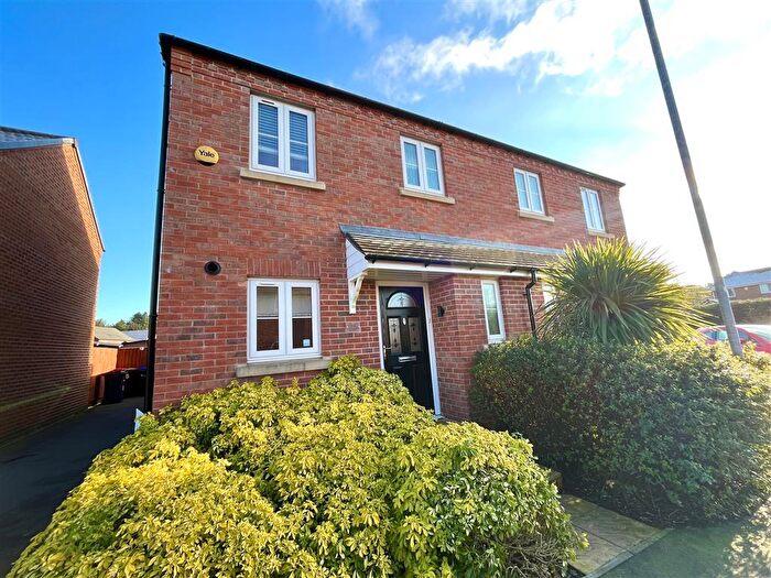3 Bedroom House To Rent In Adams Park Way, Kirkby-in-Ashfield, Nottingham, NG17