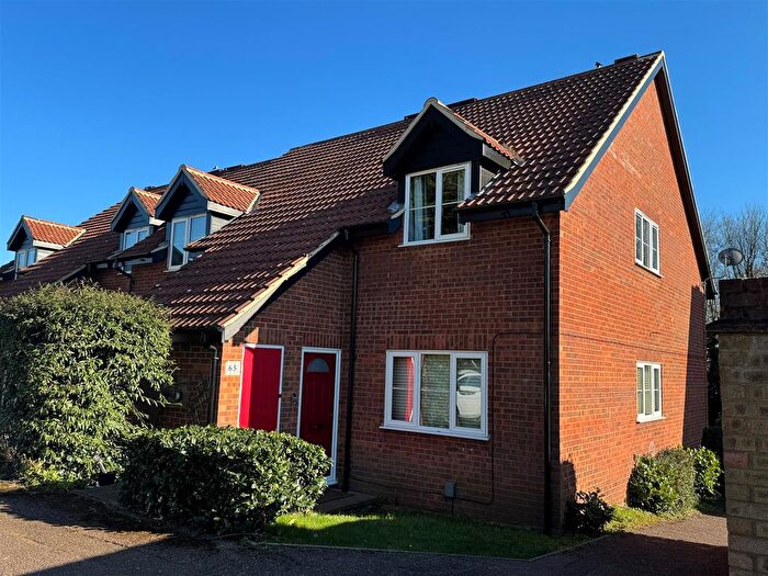1 Bedroom Maisonette To Rent In Halleys Ridge, Hertford, SG14