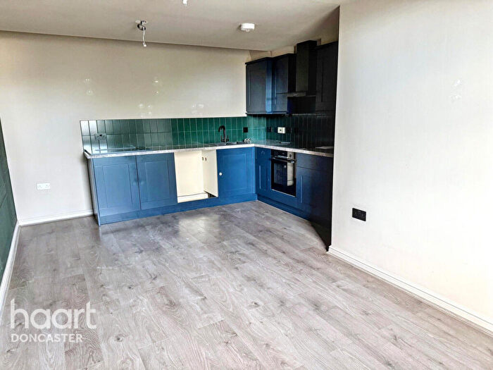2 Bedroom Barn Conversion For Sale In Stable Gardens, Sprotbrough, Doncaster, DN5