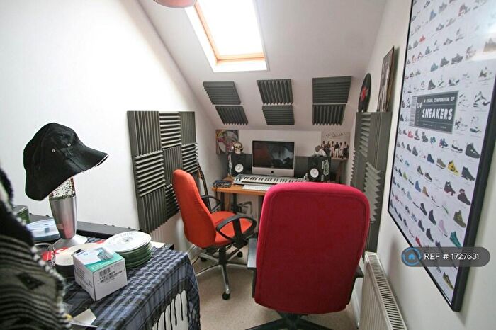 1 Bedroom Flat To Rent In Malefant St, Cardiff, CF24