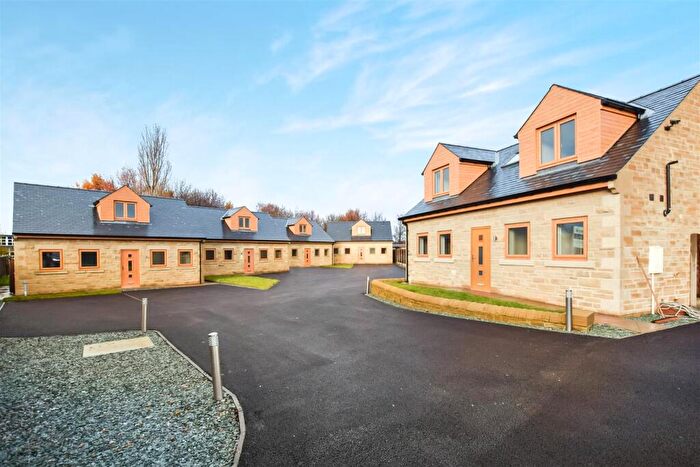 3 Bedroom Detached House To Rent In Wingfield Close, Barnsley, S71