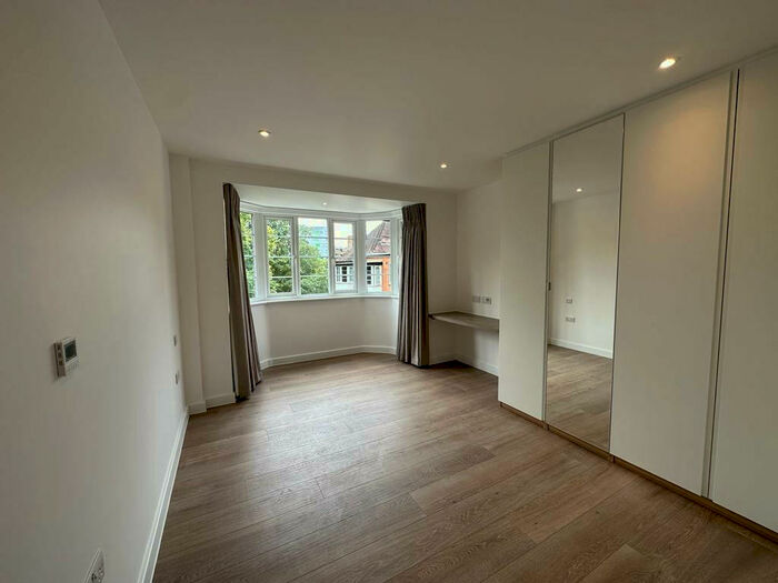 1 Bedroom Flat To Rent In Crouch End Hill, Crouch End, London, N8