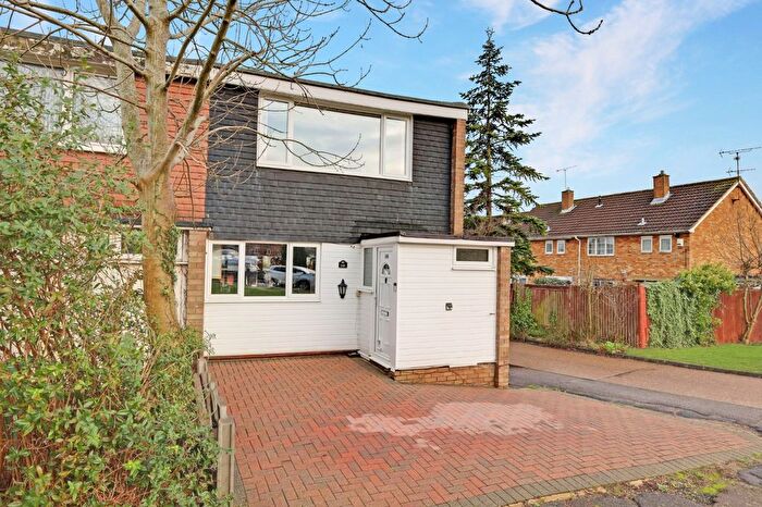 3 Bedroom Semi-Detached House For Sale In Curling Tye, Basildon, SS14