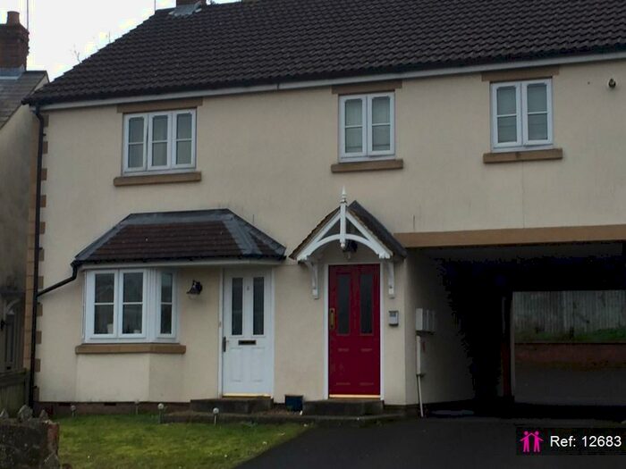 1 Bedroom Apartment To Rent In North Street, Nailsea, BS48