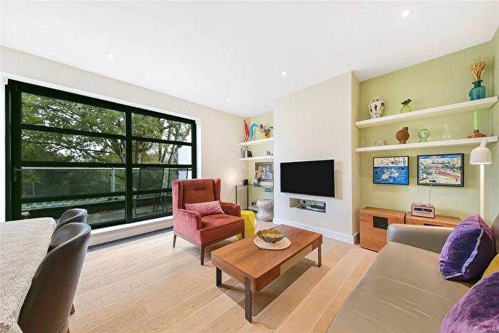 2 Bedroom Flat To Rent In Haverstock Hill, Belsize Park, NW3