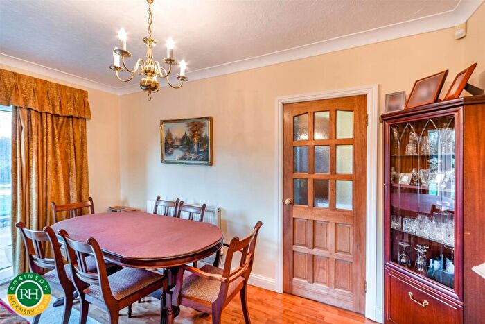 4 Bedroom Detached House For Sale In Station Road, Arksey, Doncaster, DN5