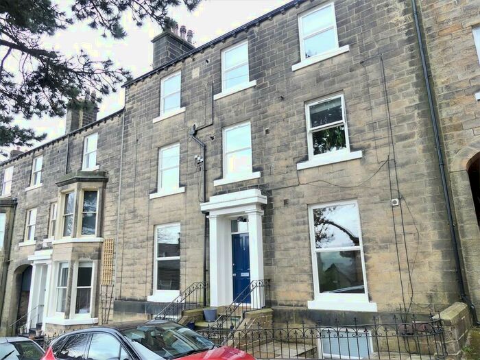 2 Bedroom Apartment To Rent In Belle Vue, Ilkley, LS29