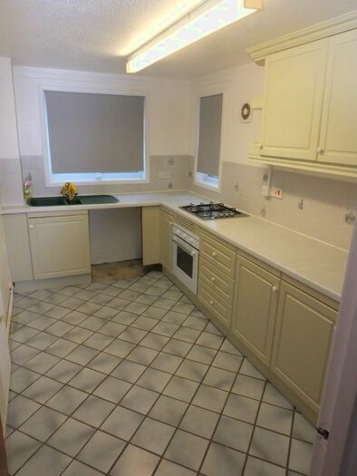 2 Bedroom Flat To Rent In Boughey Place, Lewes BN7
