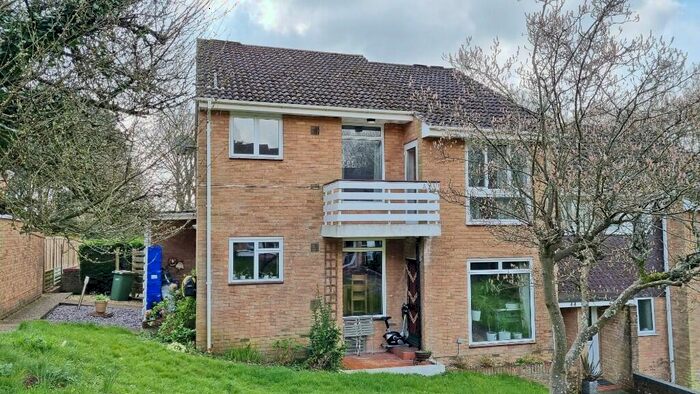 2 Bedroom Maisonette To Rent In Asford Grove, Old Bishopstoke, Eastleigh, Hampshire, SO50