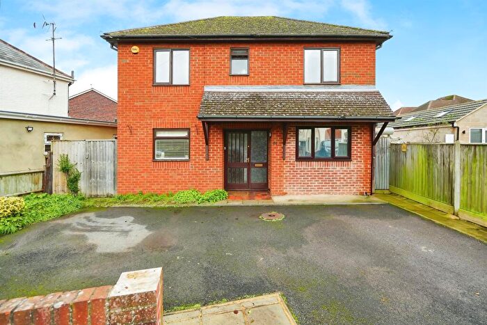 4 Bedroom Detached House For Sale In Church Hill Road, Oxford, OX4