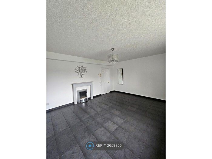 2 Bedroom Flat To Rent In Gregory Hood Road, Coventry, CV3